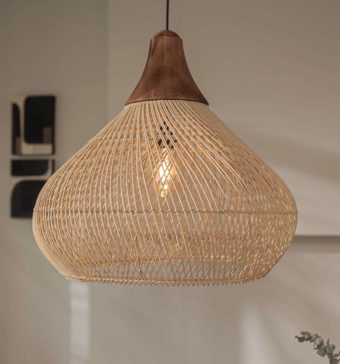 Beige Rattan Pendelleuchte – Wabi-Sabi Boho Design | RattanHaus™